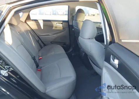 2013 Hyundai Sonata Gls z USA, uszkodzony, nr VIN 5NPEB4AC0DH692401